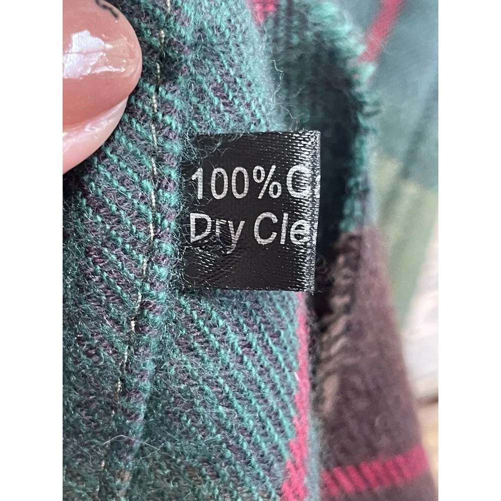100% Cashmere Infinity Scarf Tartan Plaid Frayed Edge Hem 64